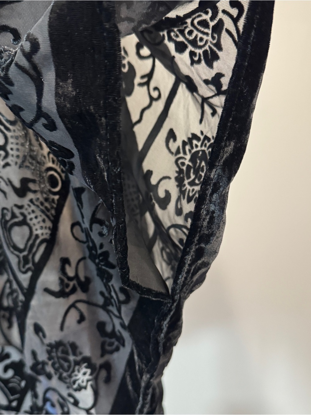 Mixit Black Velvet Burnout Sheer Fringe Kimono Wrap Whimsigoth Witchy One Size - Picture 9 of 15